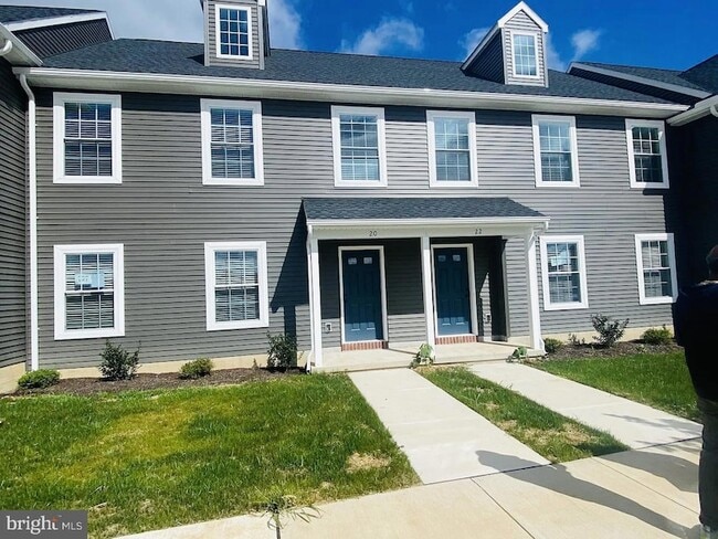 property at 20 Skip Ln