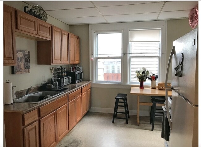 property at 2956 N Prospect Ave