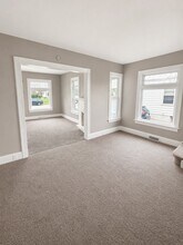 8 Roosevelt Ave in Binghamton, NY - Building Photo - Building Photo
