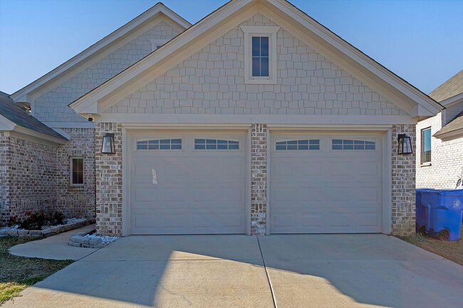 832 Hedgefield Way in Prattville, AL - Building Photo - Building Photo