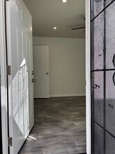 12437 Rose Ave, Unit A in Downey, CA - Building Photo - Building Photo