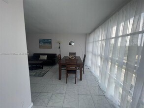 2000 Atlantic Shores Blvd, Unit 509 in Hallandale Beach, FL - Building Photo - Building Photo