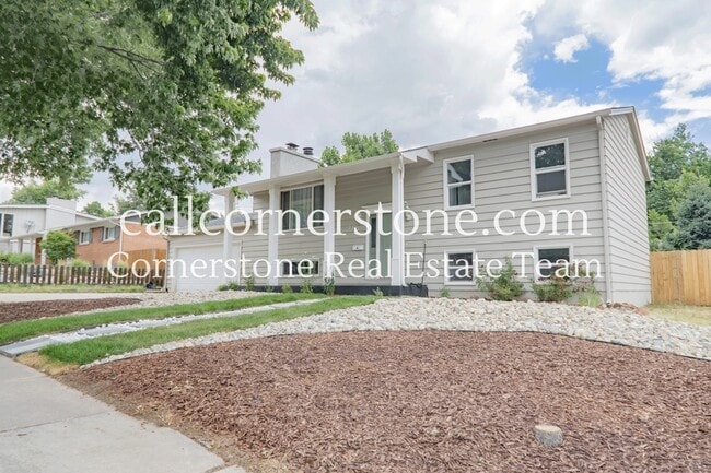 2215 N Chelton Rd in Colorado Springs, CO - Building Photo - Building Photo