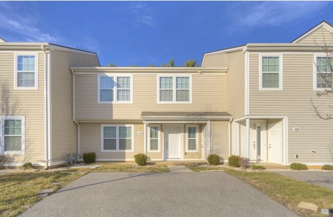 435 Pin Oak Dr NW in Christiansburg, VA - Building Photo - Building Photo