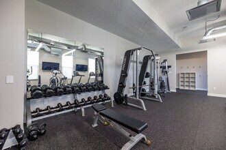 The Landon at New Albany Park in New Albany, OH - Building Photo - Interior Photo