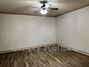 6921 Jack Finney Blvd in Greenville, TX - Building Photo - Building Photo