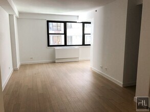 East 39th Street in New York, NY - Building Photo - Building Photo