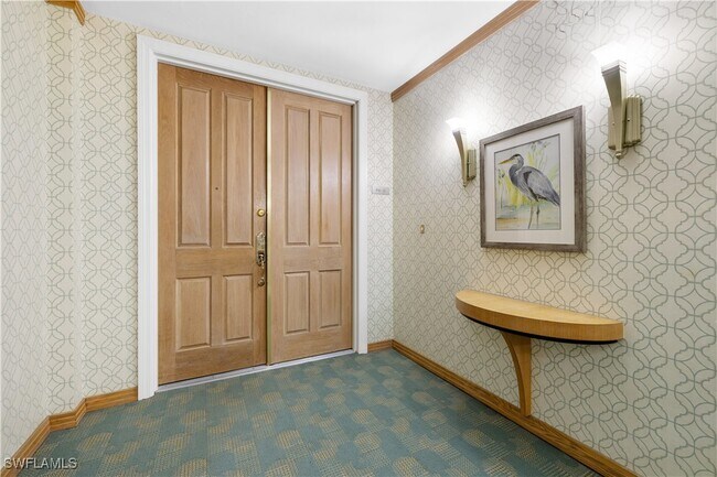 7515 Pelican Bay Blvd in Naples, FL - Building Photo - Building Photo