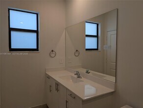 11810 SW 245 Ter in Princeton, FL - Building Photo - Building Photo