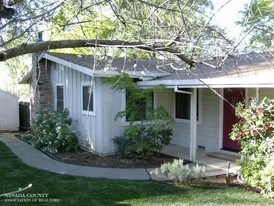 12381 Sunset Ave in Grass Valley, CA - Building Photo