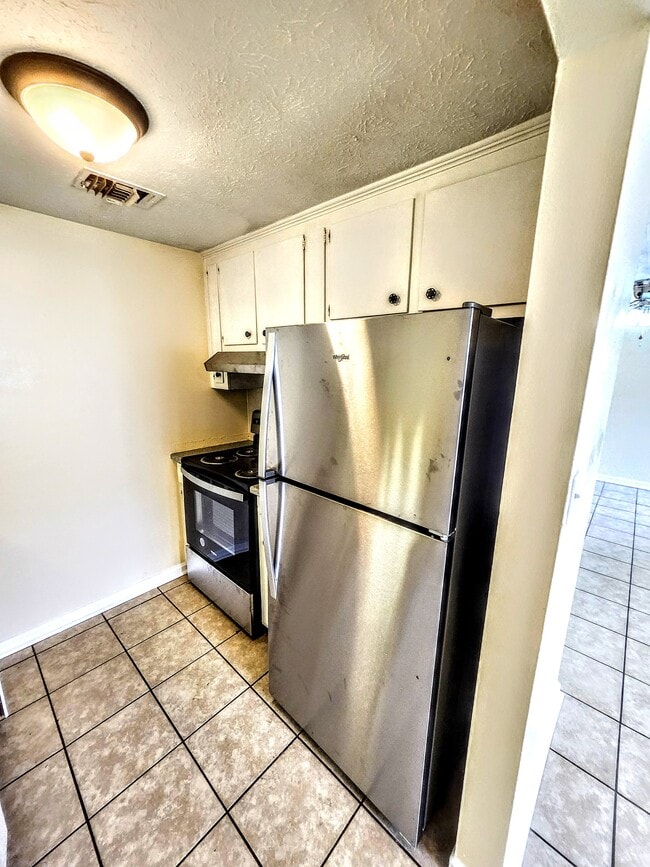 2701 beech st #a, Unit b in Panama City, FL - Building Photo - Building Photo