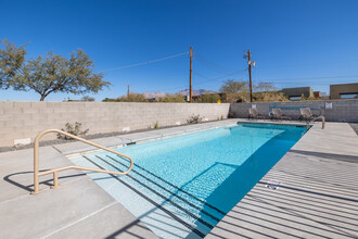 La Vida Rental Homes in Tucson, AZ - Building Photo - Building Photo