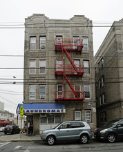 5616 Hudson Ave in West New York, NJ - Building Photo - Building Photo