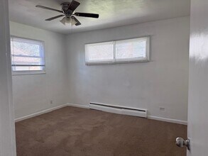 28W625 Lester St, Unit 1 in West Chicago, IL - Building Photo - Building Photo