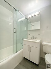 EAST 69 STREET in New York, NY - Building Photo - Building Photo