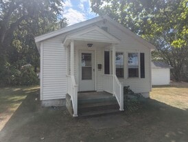 603 County St in Bennington, VT - Building Photo