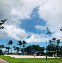 1200 Gulf Shore Blvd N in Naples, FL - Building Photo - Building Photo