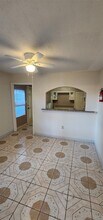 968 Garapan St in Houston, TX - Building Photo - Building Photo