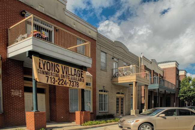 Lyons Village in Houston, TX - Building Photo - Building Photo