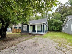 4910 James St in Columbia, SC - Building Photo - Building Photo