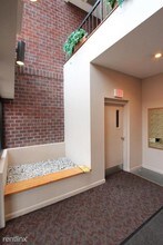 23 Elm St-Unit -Apt 206 in Somerville, MA - Building Photo - Building Photo