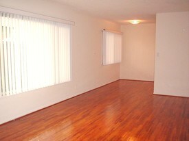 3745 S Centinela Ave in Los Angeles, CA - Building Photo