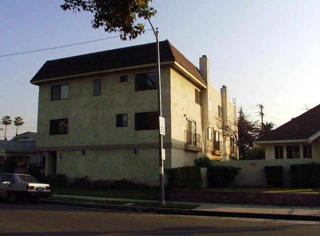 464 W Lexington Dr in Los Angeles, CA - Foto de edificio - Building Photo