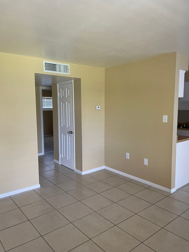 140 Minna Ln, Unit 409 in Merritt Island, FL - Building Photo - Building Photo