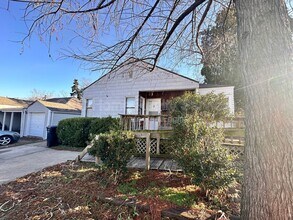 2144 NW 36th St in Oklahoma City, OK - Building Photo - Building Photo