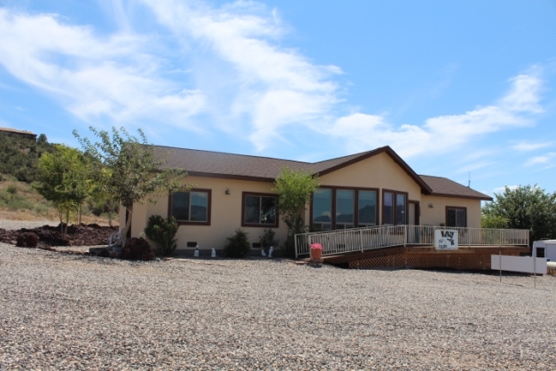 Krazy K Mobile Home Park in Camp Verde, AZ - Foto de edificio