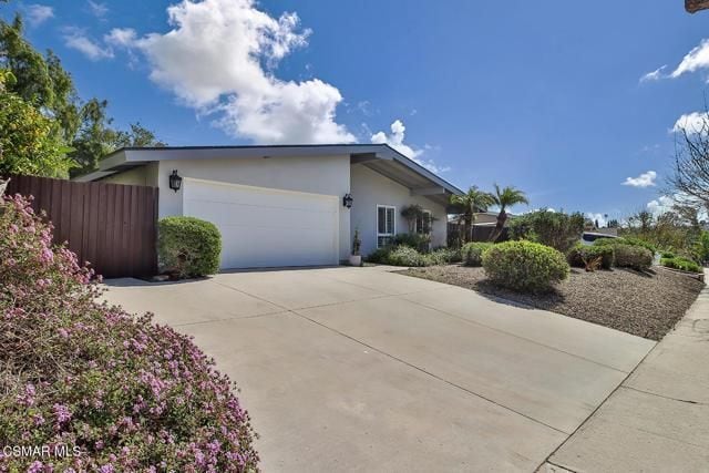 property at 557 E Gainsborough Rd