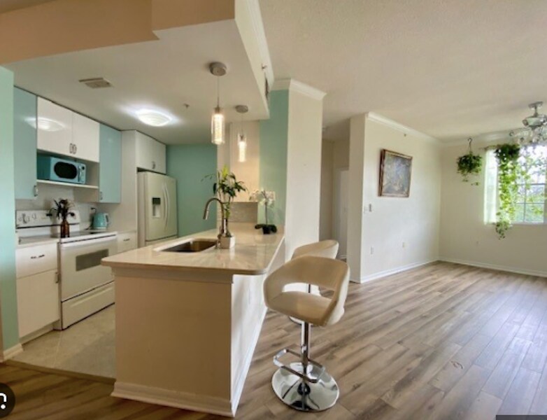 5601 Bentgrass Dr in Sarasota, FL - Building Photo