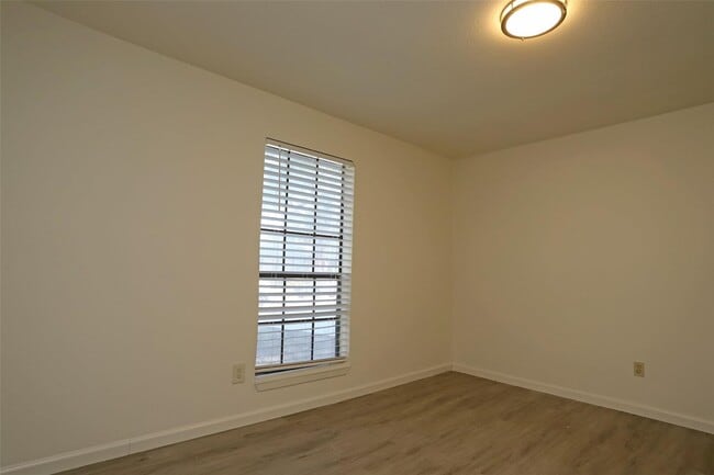 property at 5023 Monteith Dr