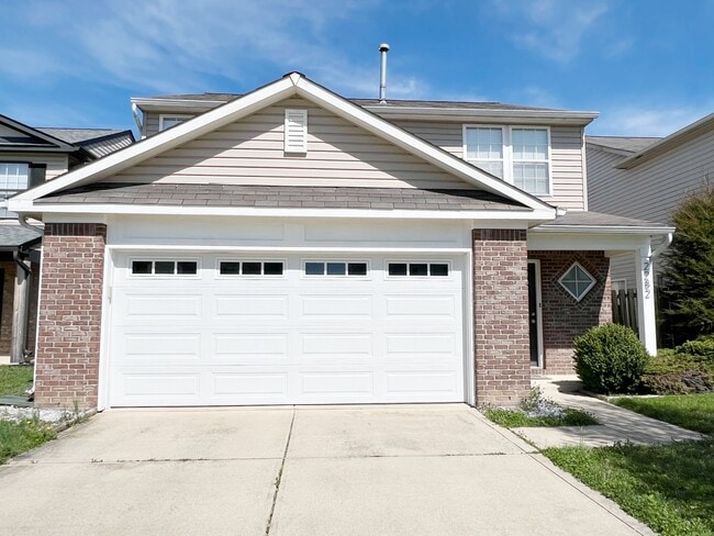 property at 2282 Middle View Dr