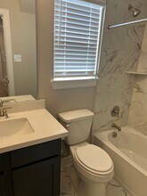 3316 Vine Ter Trce in Houston, TX - Building Photo - Building Photo