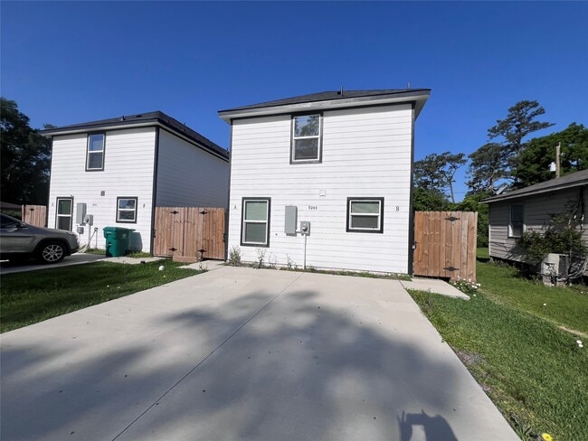 9243 Seeker St in Houston, TX - Building Photo - Building Photo