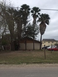 1013 E Tom Landry St in Mission, TX - Foto de edificio - Building Photo