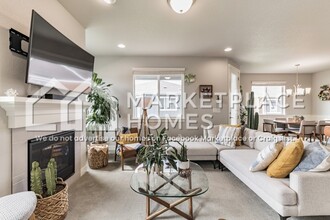 8122 River Run Dr in Greeley, CO - Building Photo - Building Photo