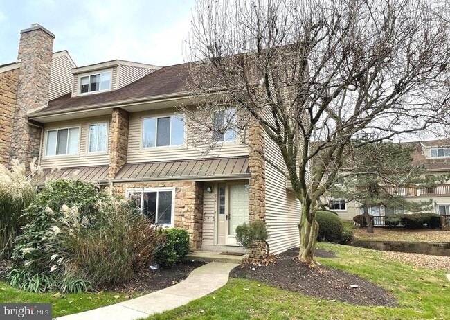 property at 214 Carriage Ct