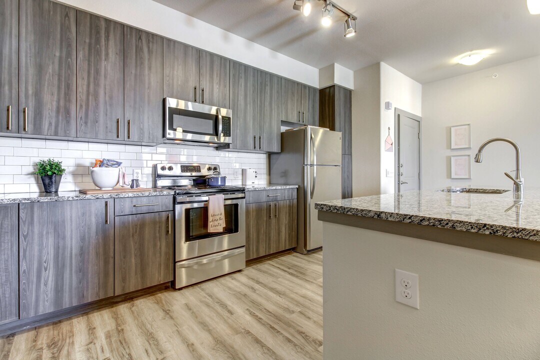Birwood Heights in San Antonio, TX - Building Photo