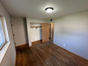 9500 W Capitol Dr in Wauwatosa, WI - Building Photo - Building Photo