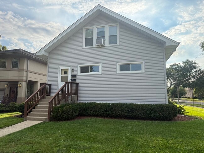 property at 544 Arlington Ave