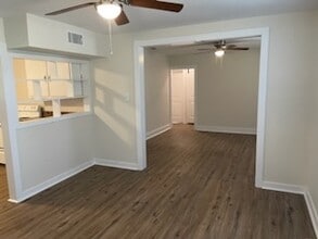 122 E Railroad St in Gulfport, MS - Building Photo - Building Photo