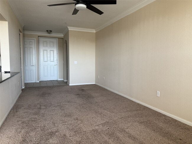 property at 7575 Kirby Dr