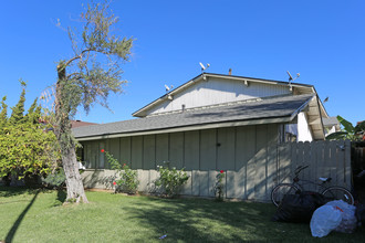 829 N Lemon St in Orange, CA - Building Photo - Building Photo