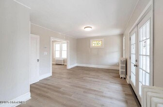 5 Walter St in Albany, NY - Building Photo - Building Photo
