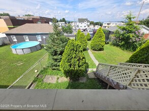 1112 W Elm St in Scranton, PA - Building Photo - Building Photo