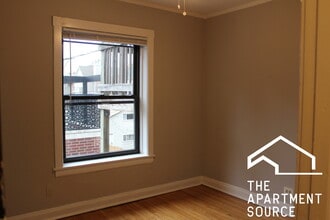 3005 N Racine Ave, Unit 3 in Chicago, IL - Building Photo - Building Photo