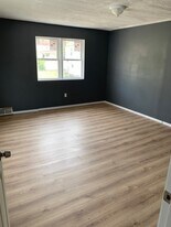 36 Wilson Ave in Uniontown, PA - Building Photo