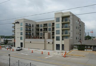 Shelby Residences in Dallas, TX - Foto de edificio - Building Photo